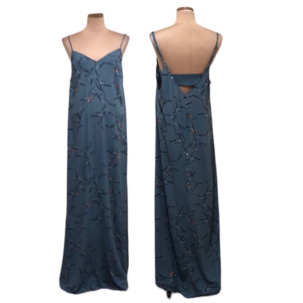 O’Neill Neptune Maxi Dress Size Medium Blue Floral Cutout Back